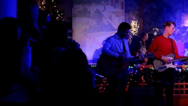 Горизонт жизни / Christmas Joy смотреть онлайн