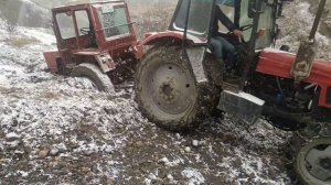 Трактор Т 25 Застрял В Болоте | Трактор ЛТЗ 60 пришёл на помош | Offroad