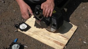 Бензокоса. Запуск триммера. Сравнение стартеров: обычный, легкий пуск и супер легкий пуск