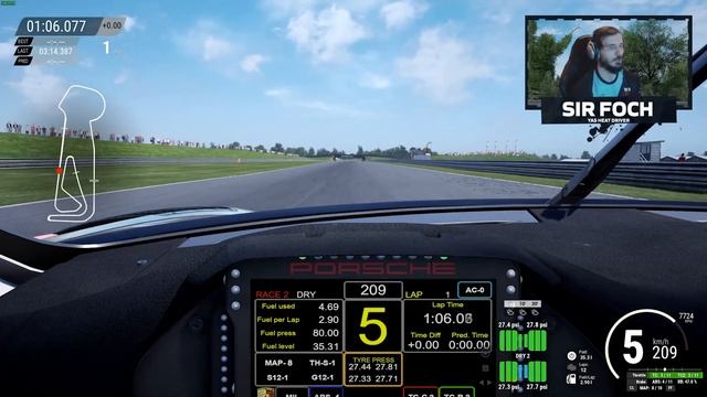 PORSCHE 911 R II GT3 ACC TRACK GUIDE | EP 15 SNETTERTON смотреть онлайн