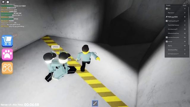 ROBLOX PGHLFILMS ESCAPES MR FUNNY'S TOY SHOP FACTORY!! смотреть онлайн