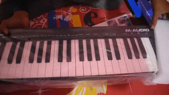 Unboxing M-audio keystation 49 mk3 смотреть онлайн
