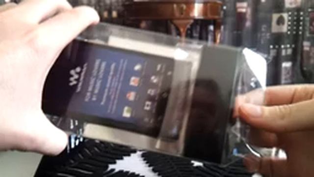 Sony NWZ-Z150 Digital Media Player Unboxing смотреть онлайн