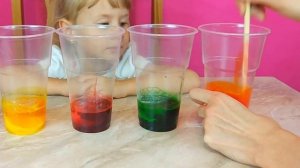 Делаем цветную пену. Крутой эксперимент для детей