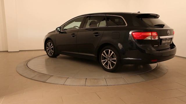 Toyota Avensis 2,0 D-4D 124hk Advance - 2012 смотреть онлайн