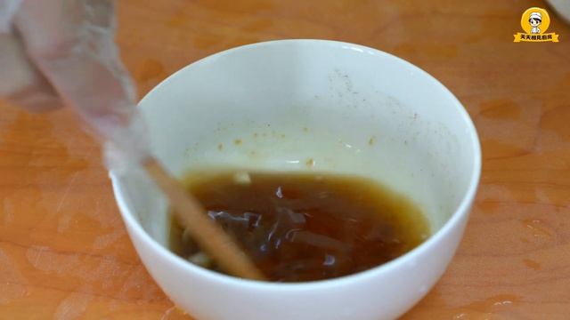 煎豆腐，直接用油煎就錯了！多做一步，不粘鍋不破皮 【天天相見廚房】#香菇煎豆腐 #煎豆腐 смотреть онлайн