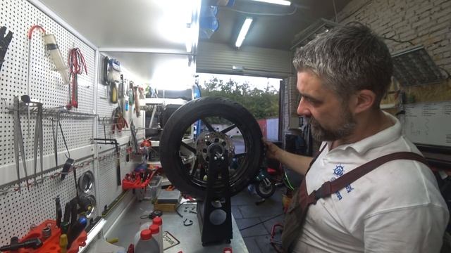 Колбасинг, воблинг, причины . Кавасаки Ёрш ER6f обслуживание смотреть онлайн