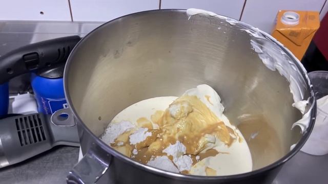 Как приготовить крем для тирамису ??? How to make tiramisu cream?? смотреть онлайн