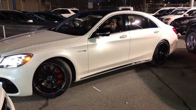 Mercedes Benz S63 AMG Biturbo V8 смотреть онлайн