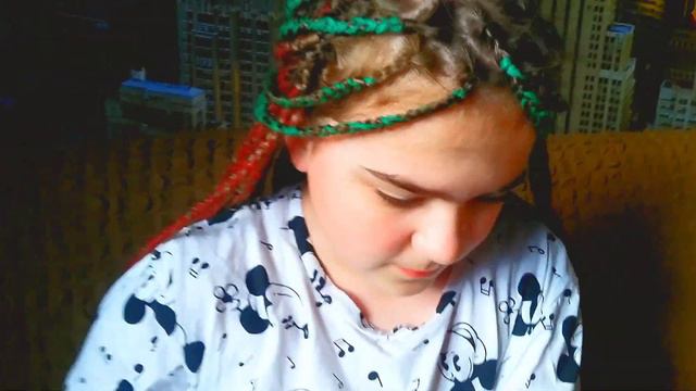 Даяна поздравляет ребят с окончанием учебного года![official vidto]@Dayanatv2022 смотреть онлайн