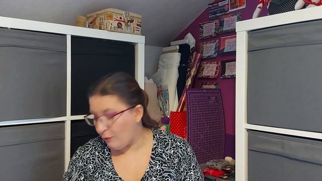 Friday Sews смотреть онлайн