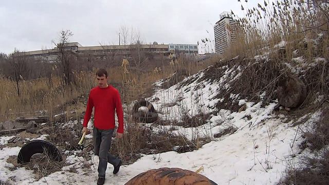 Правильный подарок на 23 февраля или МЕТАНИЕ ТОПОРА смотреть онлайн