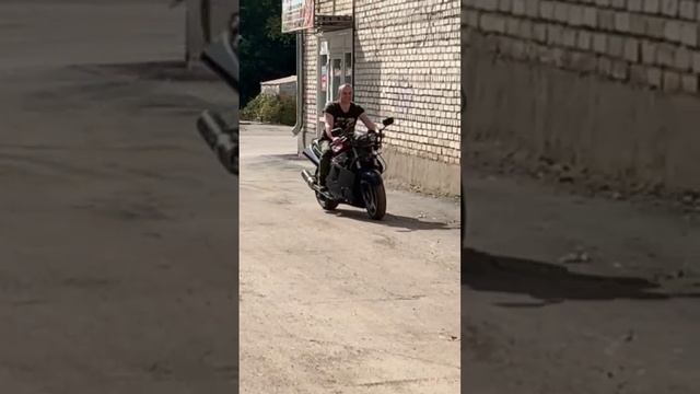 ZZR 1100-1 месяц бессонных ночей, сборка после разборки предыдущим владельцем. Изучил каждый винтик смотреть онлайн