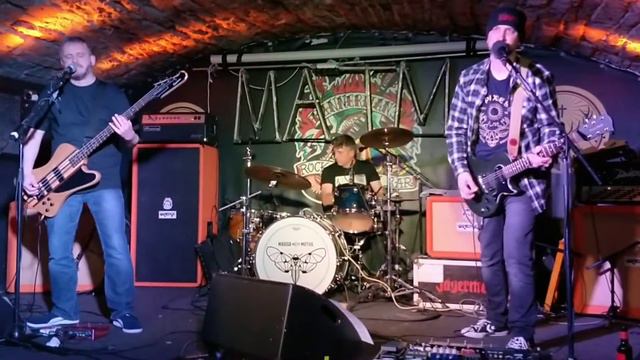 Metatone - Apocalypse Live at Bannermans Edinburgh September 2019 смотреть онлайн