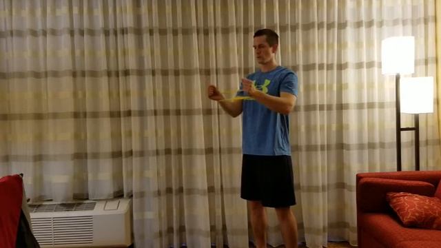 How To: Bands Hammer Curl to Row to Front Raise смотреть онлайн