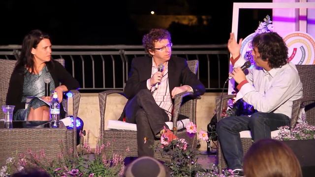 Arnon Grunberg in a discussion about Generation X смотреть онлайн