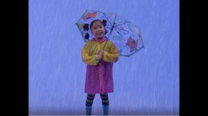 БОРООДО ОРОЁЛ - Песенка про дождик-душ - Бальжина Шойнжонова, Мүнгэн хонхонууд