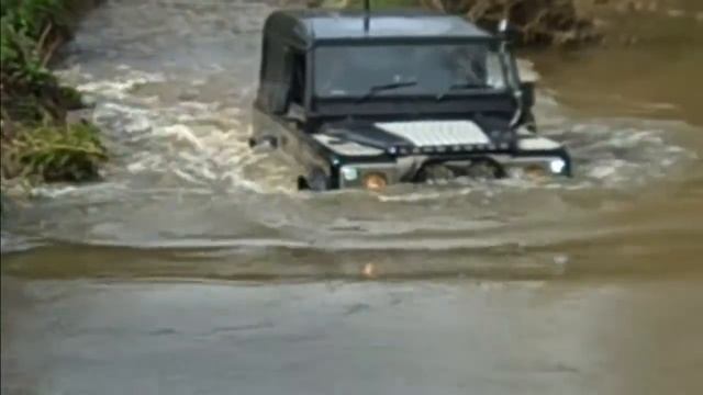Landrover 90 wading Edwards Lane Ford смотреть онлайн