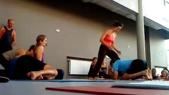 David Swenson Workshop In Moscow. Shirshasana.