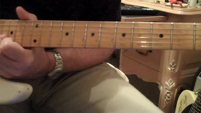 My Favorite Hendrix Jam on a Vintage 1959 Fender Bassman смотреть онлайн