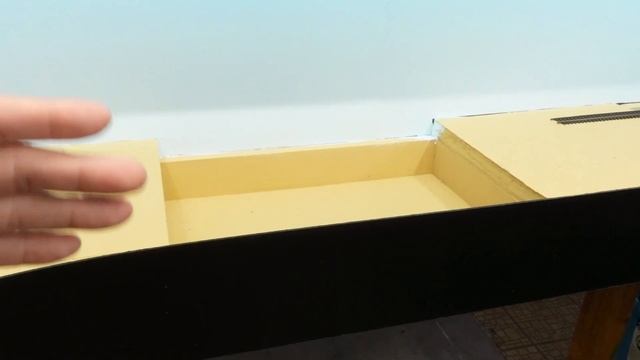 Layout Update | Laying Straight Track with the MOW Train смотреть онлайн