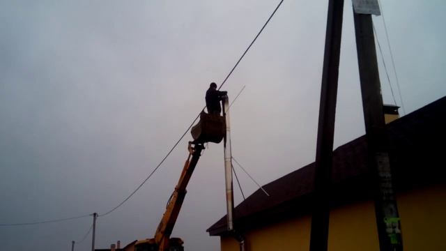 Чистка дымохода с помощью JCB 3cx смотреть онлайн