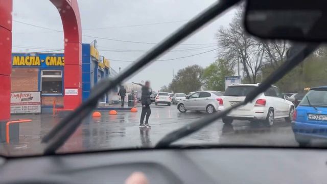 Детально показываю что происходит с ценами в Яндекс такси в выходные дни, заработок в Яндекс Про! смотреть онлайн