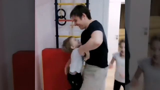 #домавместе Игра Прятки - Догонялки смотреть онлайн