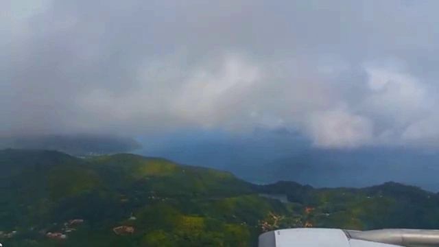 2024 1693 Сейшелы посадка самолета