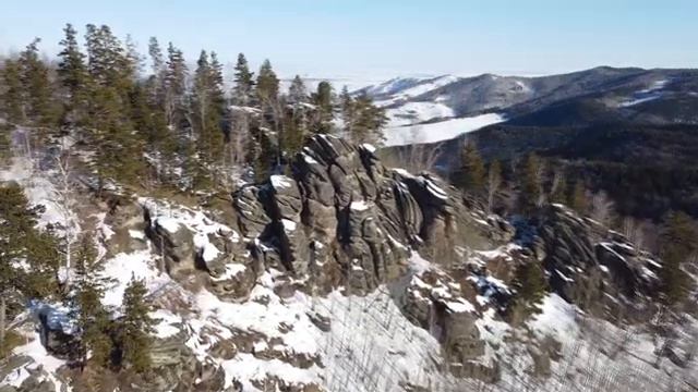 Белокуриха 2022 Красивые скалы с птичьего полета. мавик мини 2 / mavic mini 2 смотреть онлайн