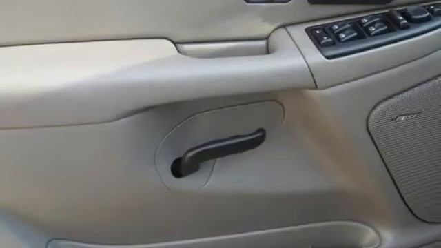 2004 Chevrolet Tahoe LT**LEATHER**3RD ROW**MULTI-CD**ALL PWR**E-Z FINANCE (Dallas, Texas) смотреть онлайн