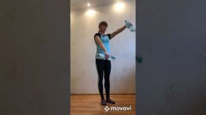 Упражнения с бутылками с водой