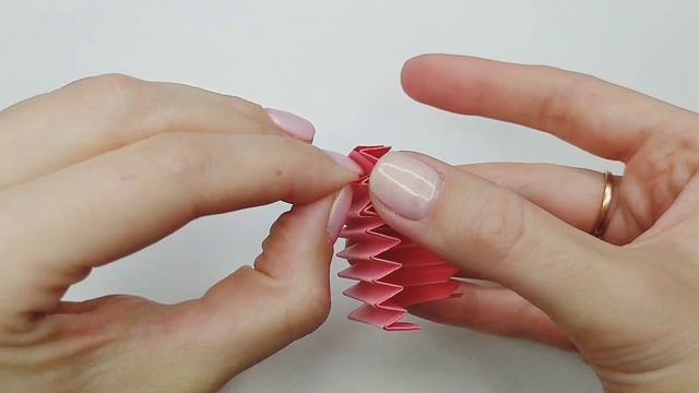 КАК СДЕЛАТЬ КРУТУЮ АНТИСТРЕСС ИГРУШКУ ИЗ БУМАГИ | БУМАЖНЫЕ ИГРУШКИ СВОИМИ РУКАМИ смотреть онлайн