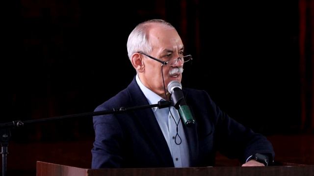 Громадські слухання у Великій Каратулі: що турбує жителів села смотреть онлайн