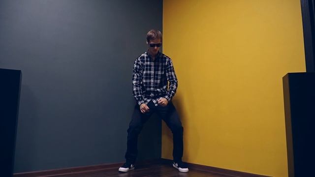 HYPNOTIC DANCE | PLASTEED смотреть онлайн