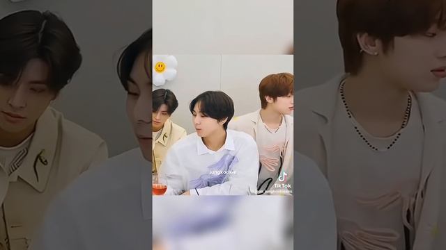 Enhypen Sunki Tiktok Compilation #1 / Niki and Sunoo смотреть онлайн