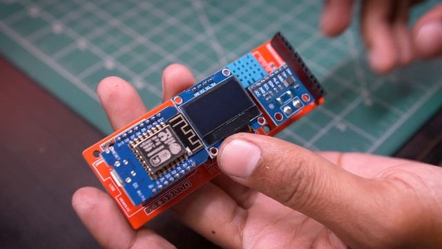 DIY Wireless Power Meter | 100VDC 100A смотреть онлайн