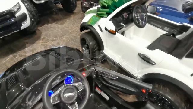 Детский электромобиль Jaguar F type смотреть онлайн
