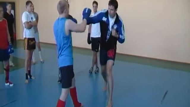 Тула. Групповые и индивидуальные тренировки для детей и взрослых по БОКСУ, КУДО, МУАЙ ТАЙ. смотреть онлайн