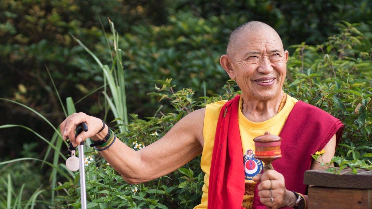 Обеты Бодхисаттвы. Кьябдже Гарчен Ринпоче. 06.04.2021 смотреть онлайн