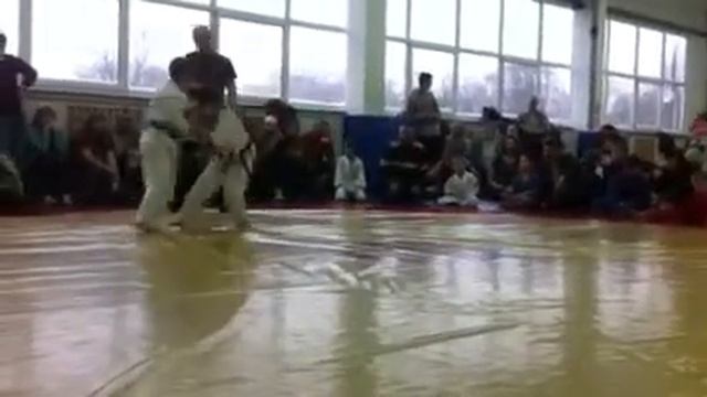 Соревнования сына по самбо смотреть онлайн