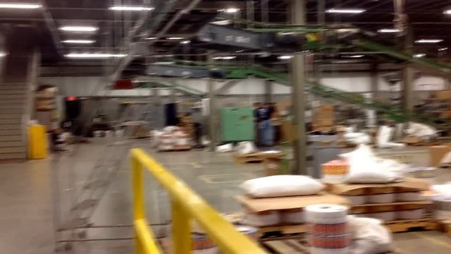 USED ROLLING LADDER: With Hand Rails and Locking Mechanism смотреть онлайн