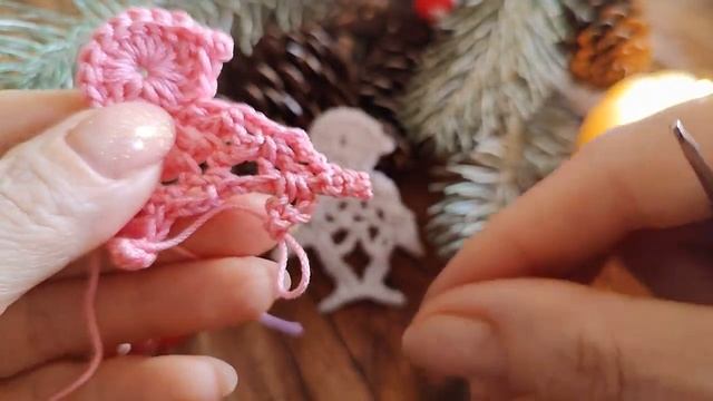 Новогодняя подвеска "ПИНГВИН" крючком /Christmas pendant "PENGUIN" crochet смотреть онлайн