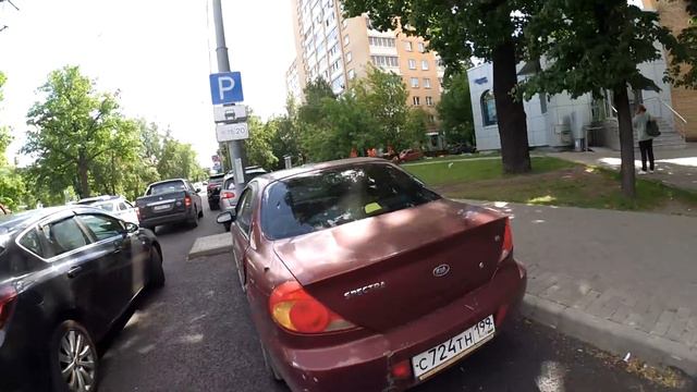 Исправился сам, помоги другому. Вежливые полицейские и агрессивные таксисты Яндекса с тонировкой смотреть онлайн