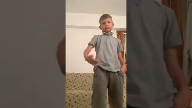 Кошман Володимир, Музичний номер "Біт-бокс" Педагог Волокитин Мирон смотреть онлайн