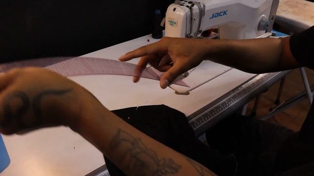 How to Make Messenger Bag (Super Easy) смотреть онлайн