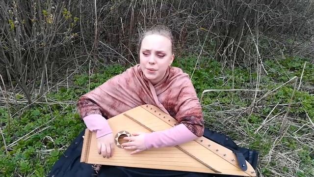 "Я любила сокола"; гусли. смотреть онлайн