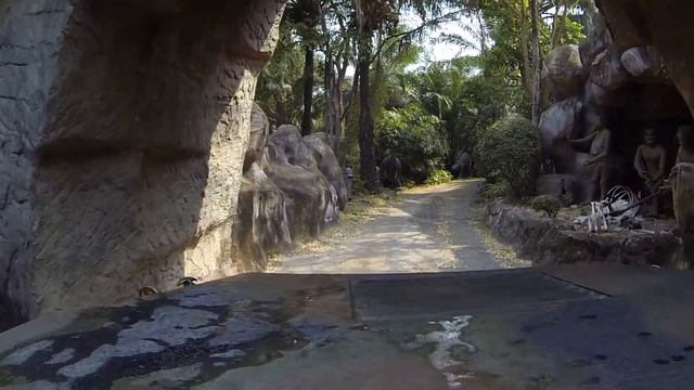 ПАТТАЙЯ ТАЙЛАНД оттракцион Динозавров siam park))) смотреть онлайн