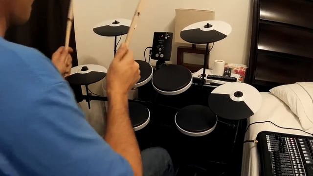 Muse - Hysteria (drum cover on Roland TD-1K) смотреть онлайн