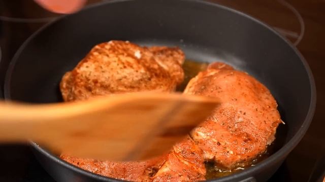 Dieses Rezept wird jeden Koch beneiden! Ein sehr leckeres Abendessen aus einfachen Zutaten.? смотреть онлайн